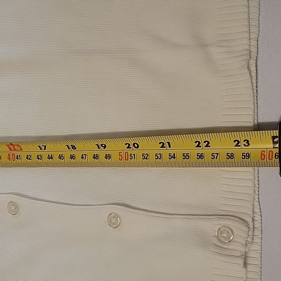 Basic women's button down sweater - Picture 7 of 7